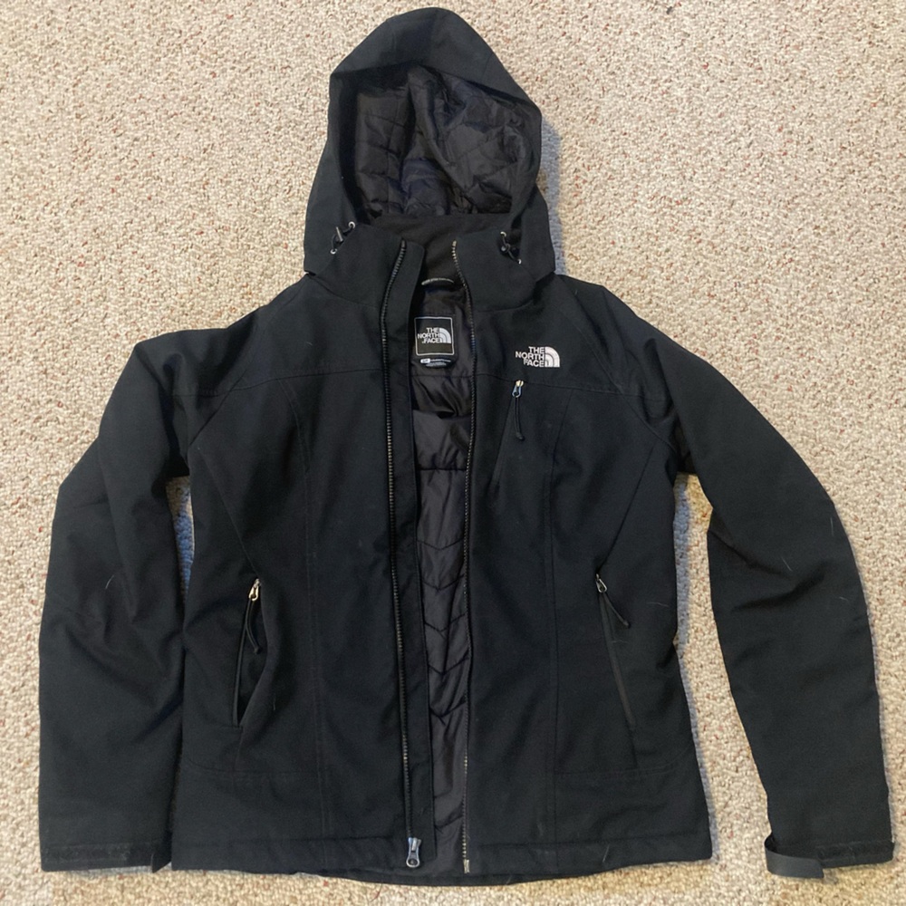 The North Face Womens Size S Weather Reistant Jacket With Removable Hood